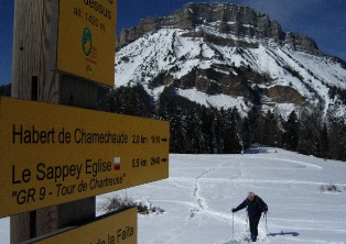 séjour en France : rando avec Papa sur les alpages de Chartreuse.